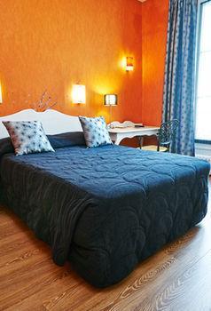 Jeanne D'arc Le Marais Paris